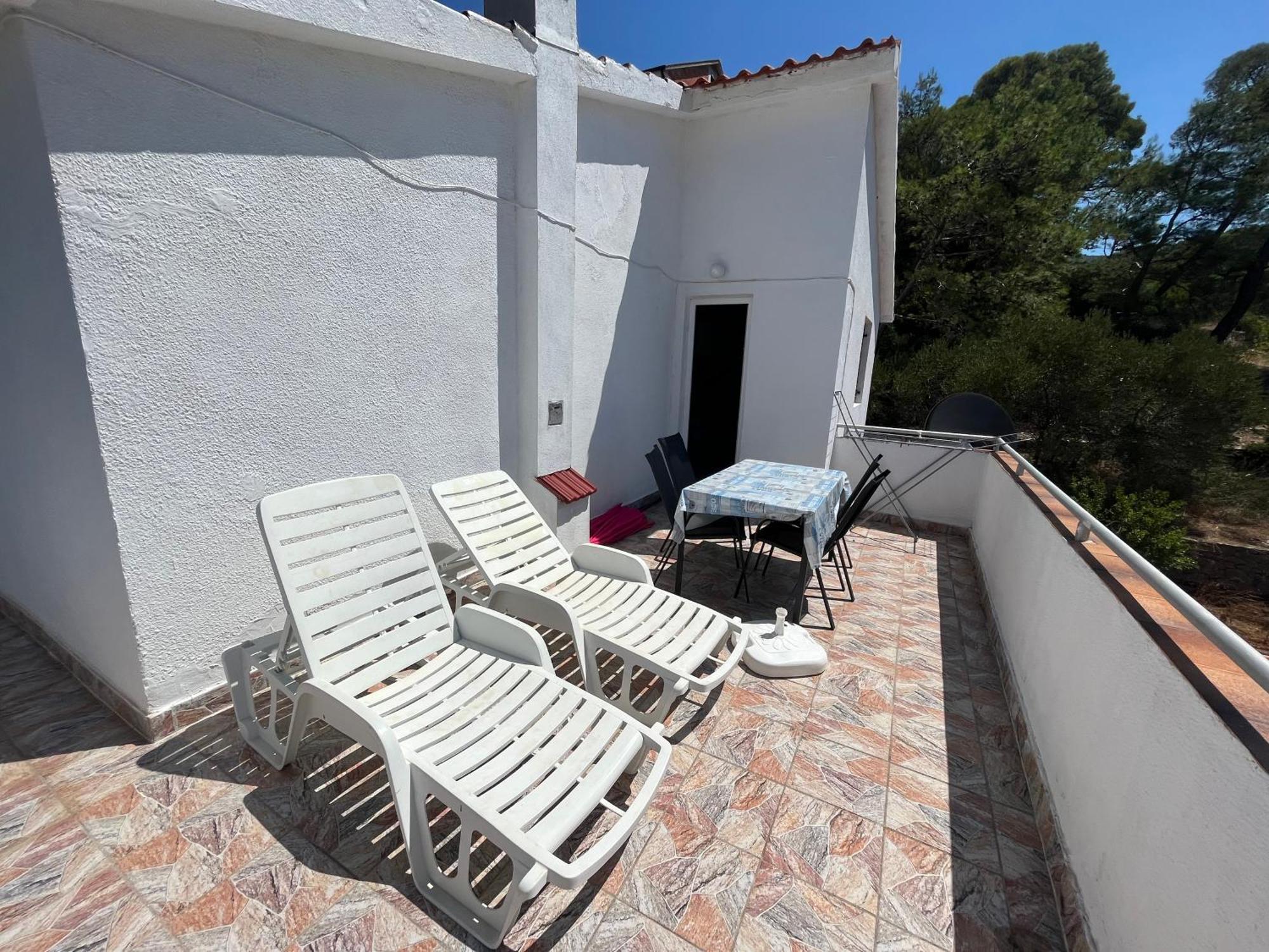 Apartments Peronja Jelsa Seafront Exterior foto